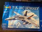 Revell 1:72 04894  F/A-18C Hornet, Hobby en Vrije tijd, Modelbouw | Vliegtuigen en Helikopters, Ophalen of Verzenden, Zo goed als nieuw