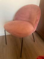 Pink chair, Ophalen of Verzenden