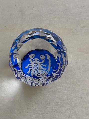 Swarovski beschikbaar voor biedingen