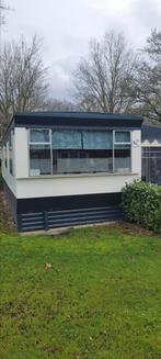 Sta caravan 9x3meter. Zonder camping plek, Caravans en Kamperen, Caravans, Particulier, Rondzit