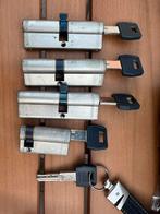 4x cilinder en 5x sleutel AGB, Ophalen of Verzenden, Zo goed als nieuw, Slot