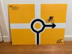 Officieel Tour de France Wegwijzer Bord Kunstobject, Ophalen of Verzenden