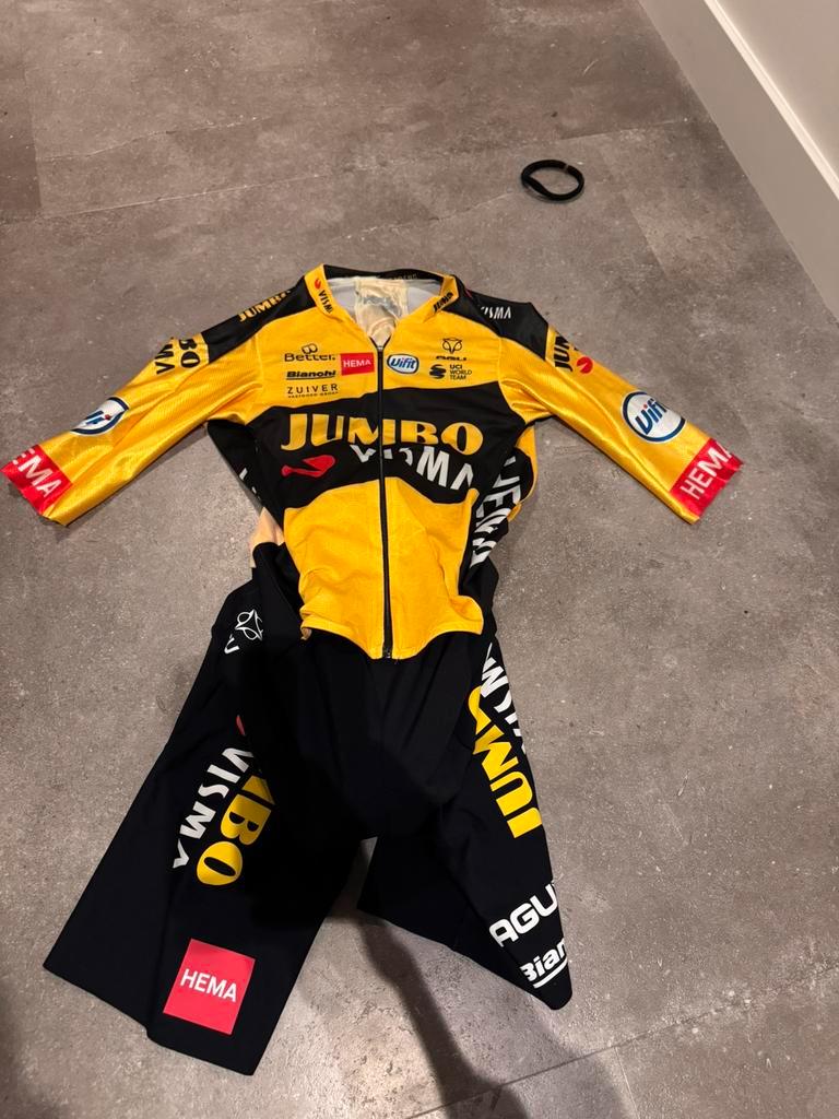 ≥ Professionele Jumbo-Visma skinsuit – 2-in-1 raceoutfit