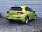 Volkswagen Golf 1.0 eTSI Life | Navi | PDC | Adpt. Cruise |, Stof, Gebruikt, Euro 6, Bedrijf