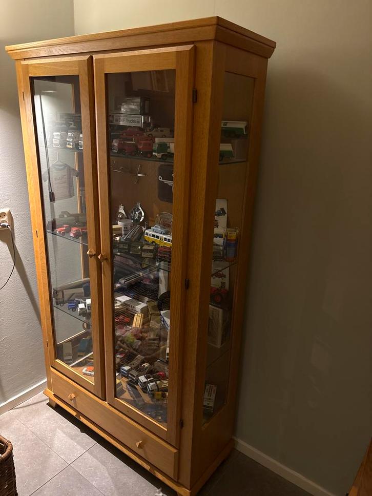 Mooie blank eiken vitrinekast, Huis en Inrichting, Kasten | Vitrinekasten, Gebruikt, 150 tot 200 cm, 50 tot 100 cm, 25 tot 50 cm