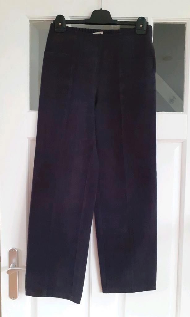 Sari donkergrijze broek 100% fairfashion katoen  maat 38, Kleding | Dames, Broeken en Pantalons, Zo goed als nieuw, Maat 38/40 (M)