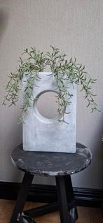 Bijzondere vaas/pot met kunstplanten.pot B22xH32x7,5, Huis en Inrichting, Ophalen, Overige kleuren, Aardewerk of Porselein, Zo goed als nieuw