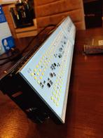 LED kweeklamp. Mars-Hydro SP-150 135 watt, Ophalen of Verzenden, Zo goed als nieuw