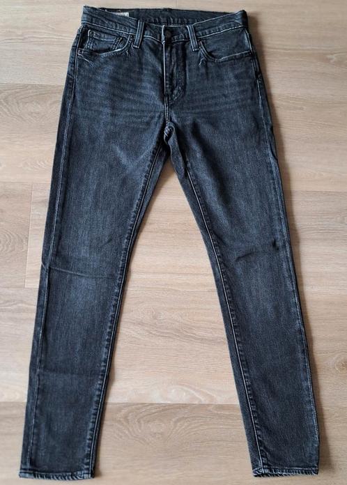 Levi's skinny taper spijkerbroek grijs - Maat W30 L30, Kleding | Heren, Spijkerbroeken en Jeans, Zo goed als nieuw, W32 (confectie 46) of kleiner