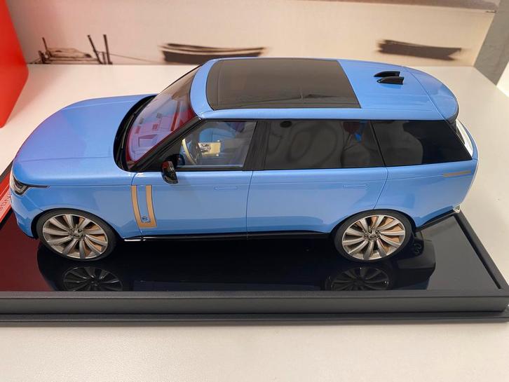 1:18 MOTORHELIX MH Range Rover  2023 Light Blue, Hobby en Vrije tijd, Modelauto's | 1:18, Nieuw, Auto, Overige merken, Ophalen of Verzenden