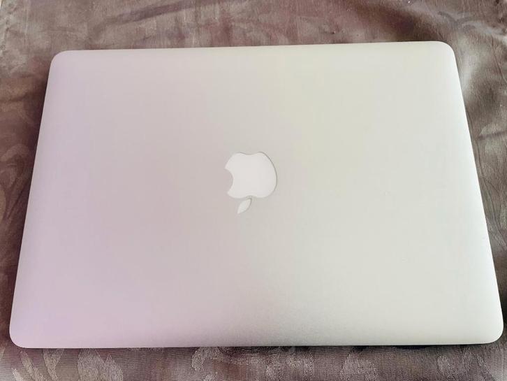 Apple macbook air, Computers en Software, Apple Macbooks, Refurbished, MacBook Air, 13 inch, 2 tot 3 Ghz, 256 GB, 8 GB, Qwerty
