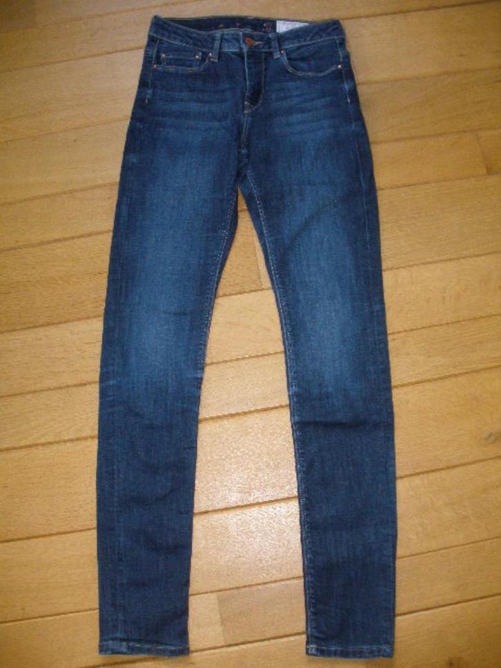 EDC by ESPRIT spijkerbroek blauw high skin fit maat 27 x 32, Kleding | Dames, Spijkerbroeken en Jeans, Zo goed als nieuw, W27 (confectie 34) of kleiner