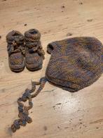 Set van wollen babymutsje en slofjes, Kinderen en Baby's, Babykleding | Mutsen, Sjaals en Wanten, Ophalen of Verzenden, Nieuw