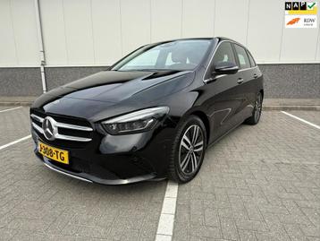Mercedes-Benz B-klasse 180 Business Solution Luxury automaat beschikbaar voor biedingen