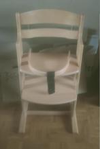 IKEA houten kinderstoel., Ophalen, Zo goed als nieuw, Meegroeistoel, Gordel(s)