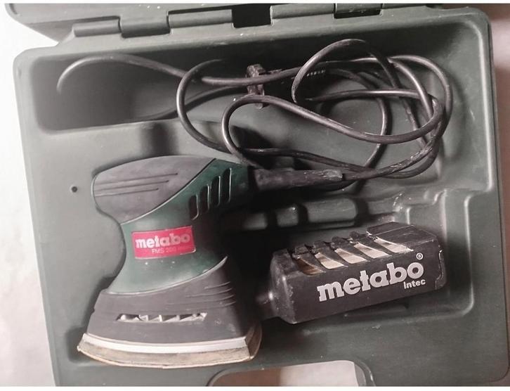 Metabo Schuurmachine met veel schuurpapier, Doe-het-zelf en Verbouw, Gereedschap | Schuurmachines, Gebruikt, Vlakschuurmachine