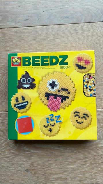 Ses smiley - strijkkralen Nieuw beschikbaar voor biedingen