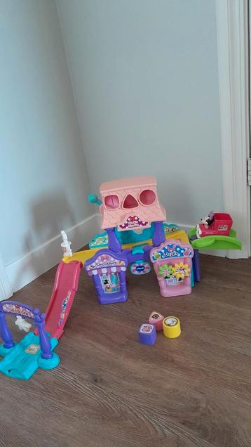VTECH toet toet minni 's  ijssalon.1 - 5 jaar. beschikbaar voor biedingen