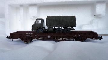 ÖBB rongenwagon met Steijer truck. beschikbaar voor biedingen