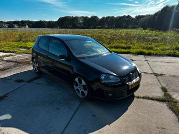 Volkswagen 2005 Zwart beschikbaar voor biedingen