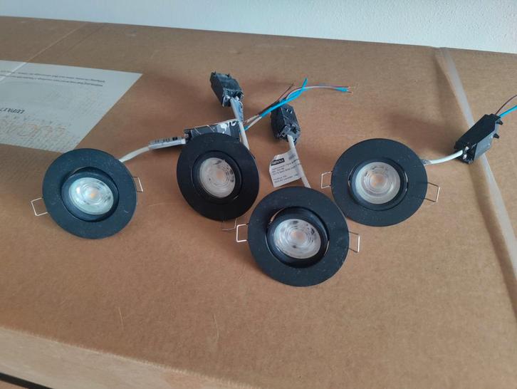 4 zwarte inbouwspots badkamer gu10, Huis en Inrichting, Lampen | Spots, Zo goed als nieuw, Ophalen of Verzenden