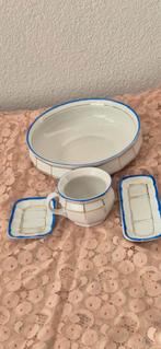 Vintage Servies met Blauwe en Gouden Details, Antiek en Kunst, Antiek | Servies compleet, Ophalen of Verzenden