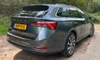 Skoda Octavia Combi iV 204pk Phev | BusEd Plus | Leder | HUD, Auto's, Skoda, Euro 6, Met garantie (alle), USB, Plug-in hybride