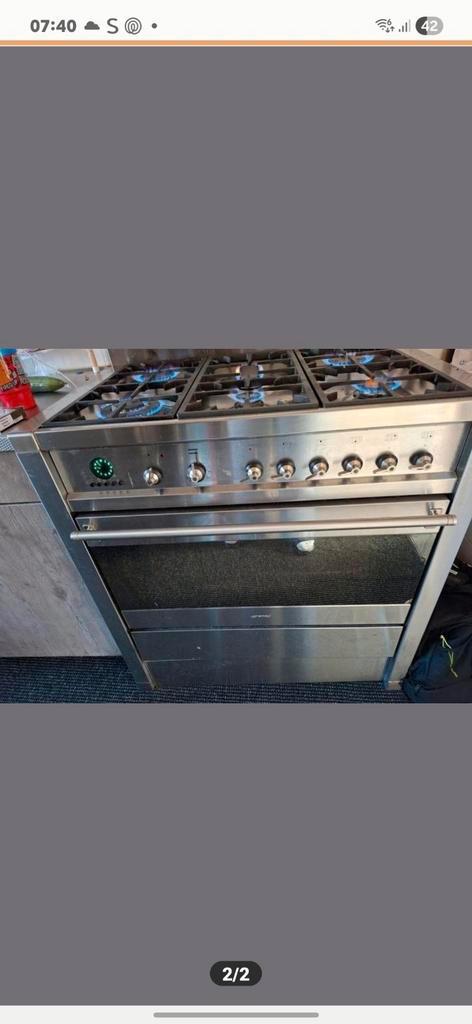 SMEG gasfornuis, Witgoed en Apparatuur, Fornuizen, Gebruikt, Vrijstaand, Gas, 4 kookzones, 85 tot 90 cm, Ophalen of Verzenden
