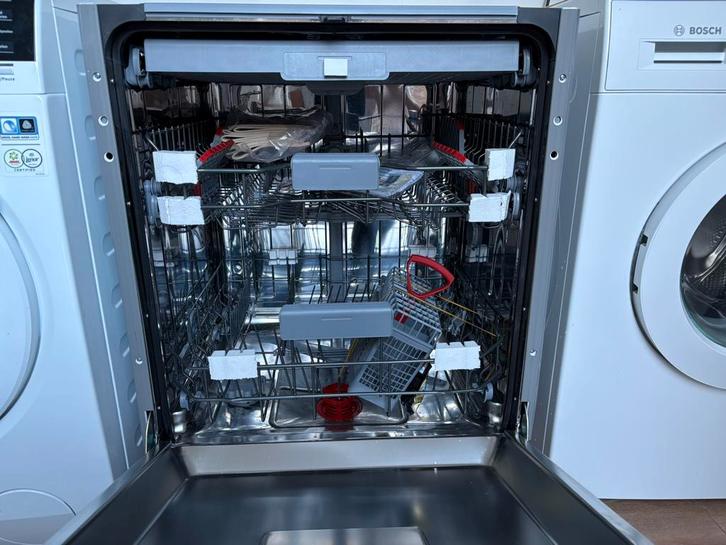NIEUW Sharp Inbouw Vaatwasser, Witgoed en Apparatuur, Vaatwasmachines, Nieuw, Inbouw, Minder dan 85 cm, 45 tot 60 cm, 10 tot 14 liter