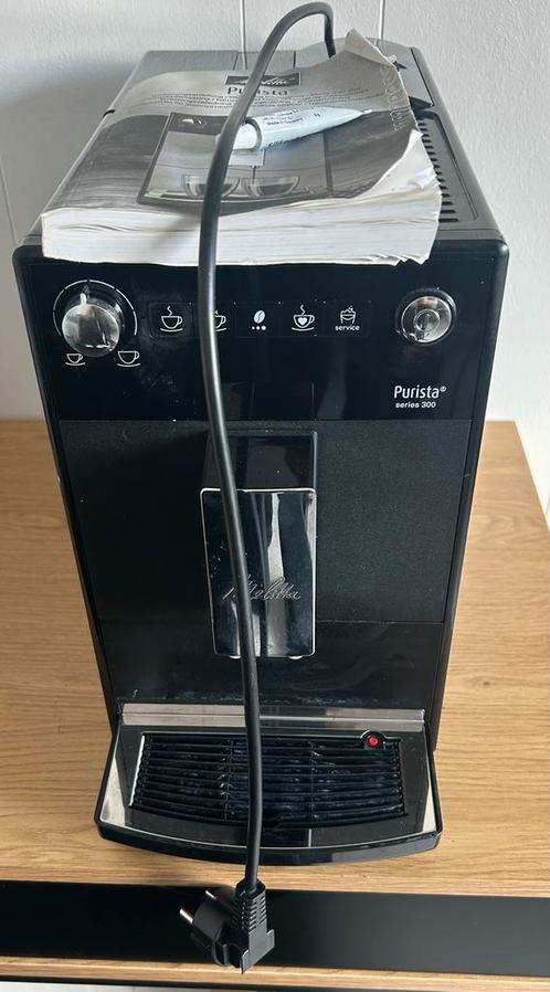 Mellita purista 300 koffiemachine, Witgoed en Apparatuur, Koffiezetapparaten, Zo goed als nieuw, Koffiebonen, Koffiemachine, 4 tot 10 kopjes