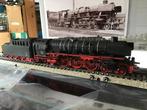 Marklin 37104 BR. 01 mfx sound met vitrine, Wisselstroom, Locomotief, Ophalen of Verzenden, Zo goed als nieuw