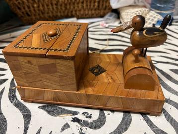 Vintage Houten Sigarettendispenser - Eend beschikbaar voor biedingen