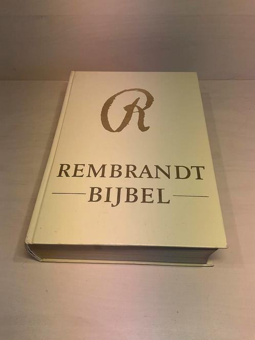 Rembrandt bijbel groot lettertype, Boeken, Godsdienst en Theologie, Ophalen of Verzenden