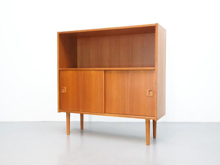 Deens vintage wandmeubel teak schuifdeuren, Huis en Inrichting, Kasten | Wandmeubels, Zo goed als nieuw, Minder dan 100 cm, Minder dan 150 cm