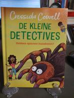 Cressida Cowell - De kleine Detectives hebben spinnen, Boeken, Kinderboeken | Jeugd | onder 10 jaar, Ophalen, Fictie algemeen