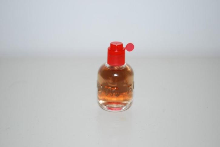 Miniatuur Jeanne Arthes Boum Vanille, Verzamelen, Parfumverzamelingen, Zo goed als nieuw, Miniatuur, Gevuld, Ophalen of Verzenden