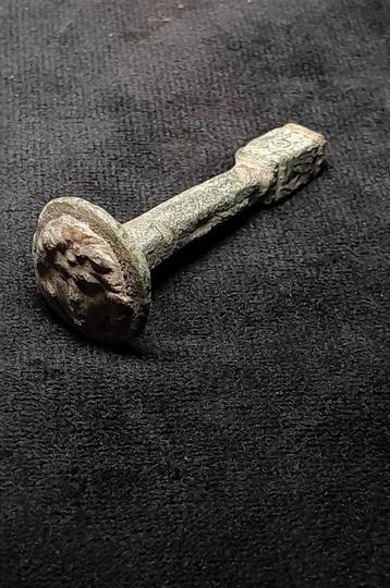 Zegelbrons Romeins Medusa beschikbaar voor biedingen