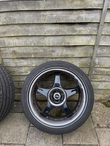 Inter Action lichtmetalen velgen 17” met goede banden! beschikbaar voor biedingen