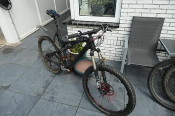 Scott Genius 710 - Carbon Full suspension MTB beschikbaar voor biedingen