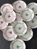 Herend servies borden, Antiek en Kunst, Ophalen of Verzenden