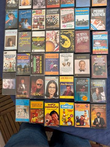 Meer dan 50 cassette muziek bandje zie foto’s beschikbaar voor biedingen
