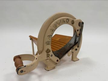 Raadvad stokbroodsnijder – origineel Deens vintage design beschikbaar voor biedingen