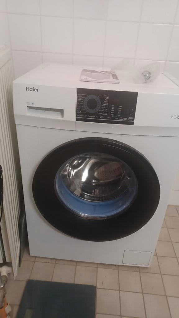 Wasmachine gratis, verwarmingselement kapot, Witgoed en Apparatuur, Wasmachines, Gebruikt, 6 tot 8 kg, 85 tot 90 cm, 1200 tot 1600 toeren