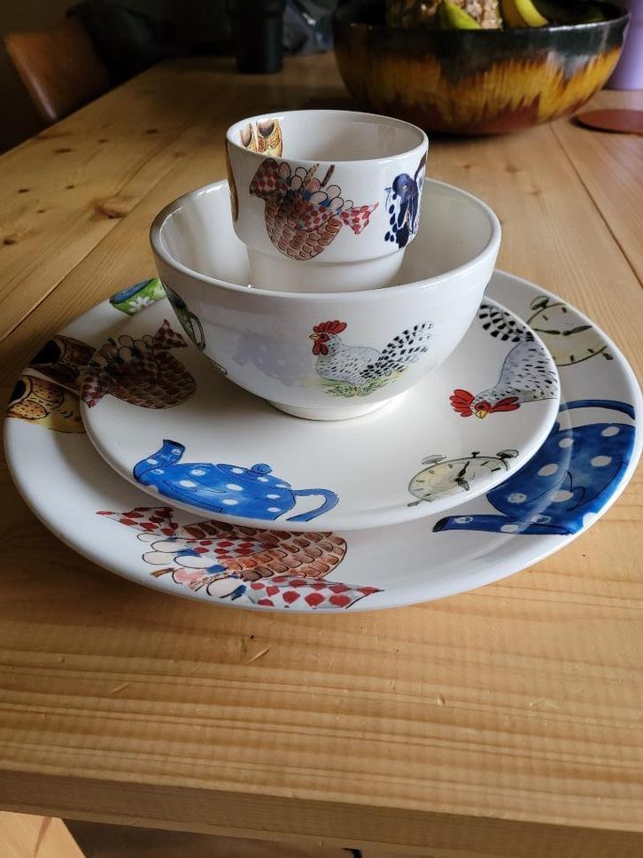 Servies Landleven Twente van Alie Kruse-Kolk, helemaal gaaf., Huis en Inrichting, Keuken | Servies, Zo goed als nieuw, Bord(en)