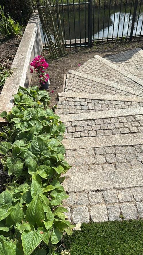 TUINONDERHOUD ( Amerongen ), Tuin en Terras, Tegels en Klinkers, Zo goed als nieuw, Klinkers, Beton, 10 m² of meer, Ophalen