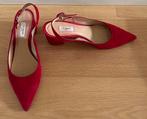 LK Bennett - Slingback Pump - Rood Suède- Maat 39, Pumps, LK Bennett, Ophalen of Verzenden, Gedragen