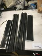 Mercedes W126 1 Type 1982 Instaplijsten set van 4 (Locatie M
