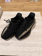 Yeezy, Zwart, Ophalen of Verzenden, Sneakers of Gympen, Gedragen