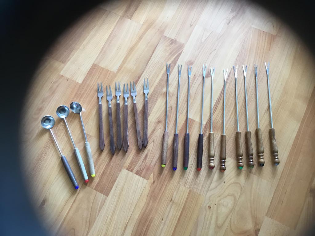 Fondue vorken ,vork ,lepeltje saus, Huis en Inrichting, Keuken | Potten en Pannen, Ophalen of Verzenden, Rvs, Pannenset