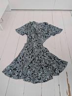 Overslagjurk met panterprint van Pigalle, Kleding | Dames, Jurken, Blauw, Pigalle, Ophalen of Verzenden, Zo goed als nieuw